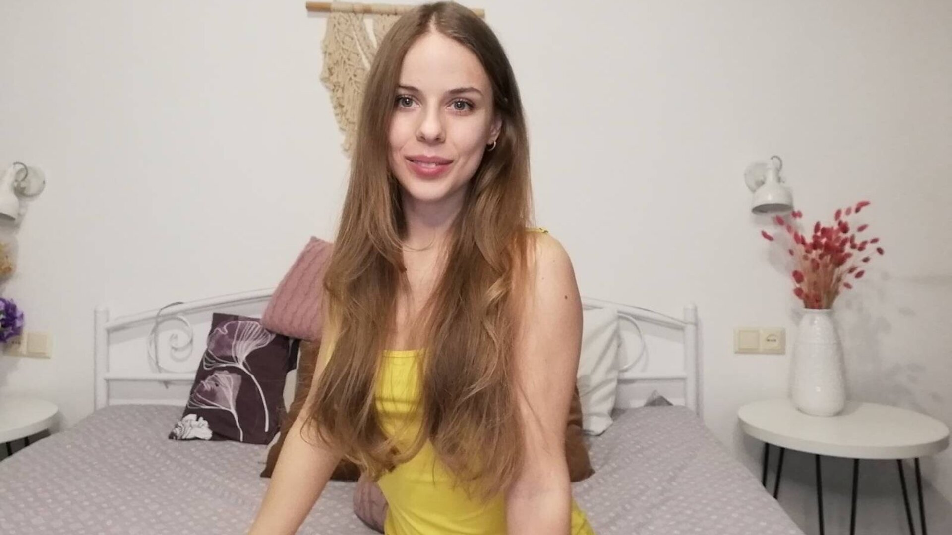 Webcam Nude with DarinaBlum