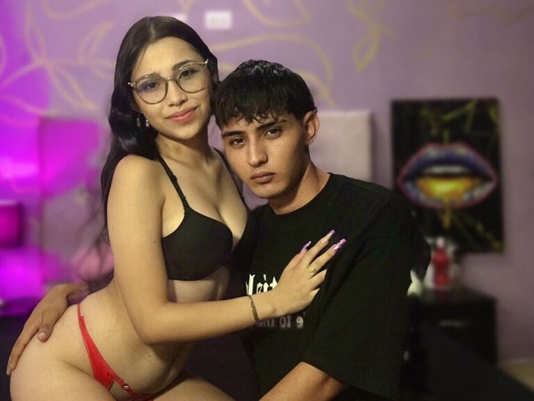 Webcam Nude with KarlaAndMilan