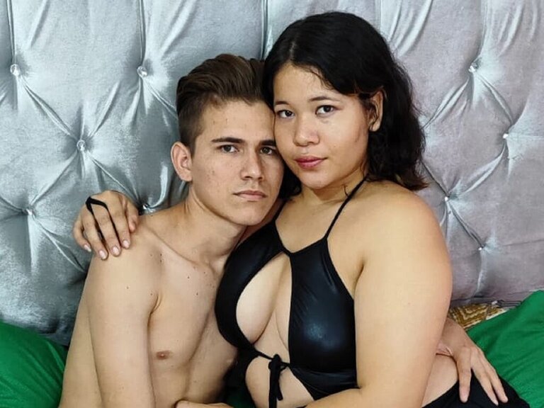 Webcam Nude with KataleyaAndMiller