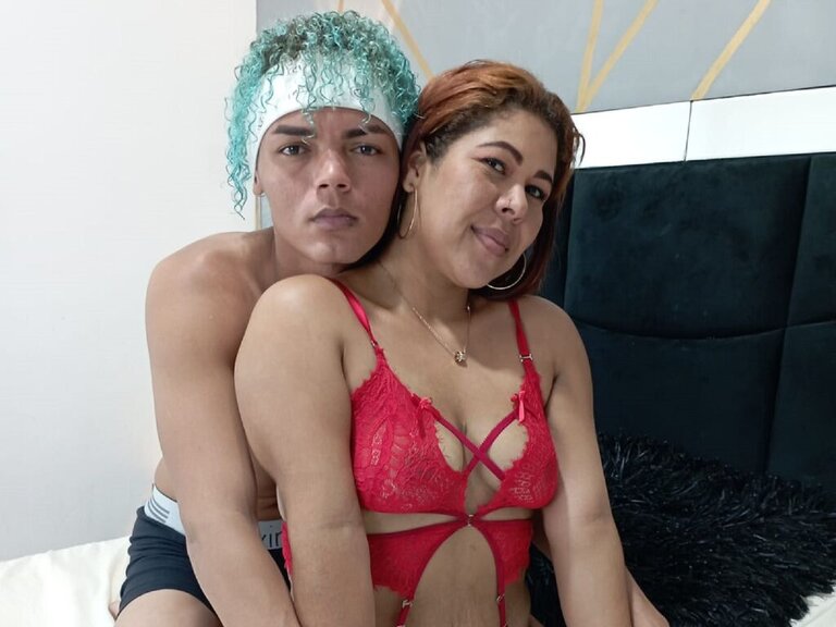 Webcam Nude with LoreAndMax