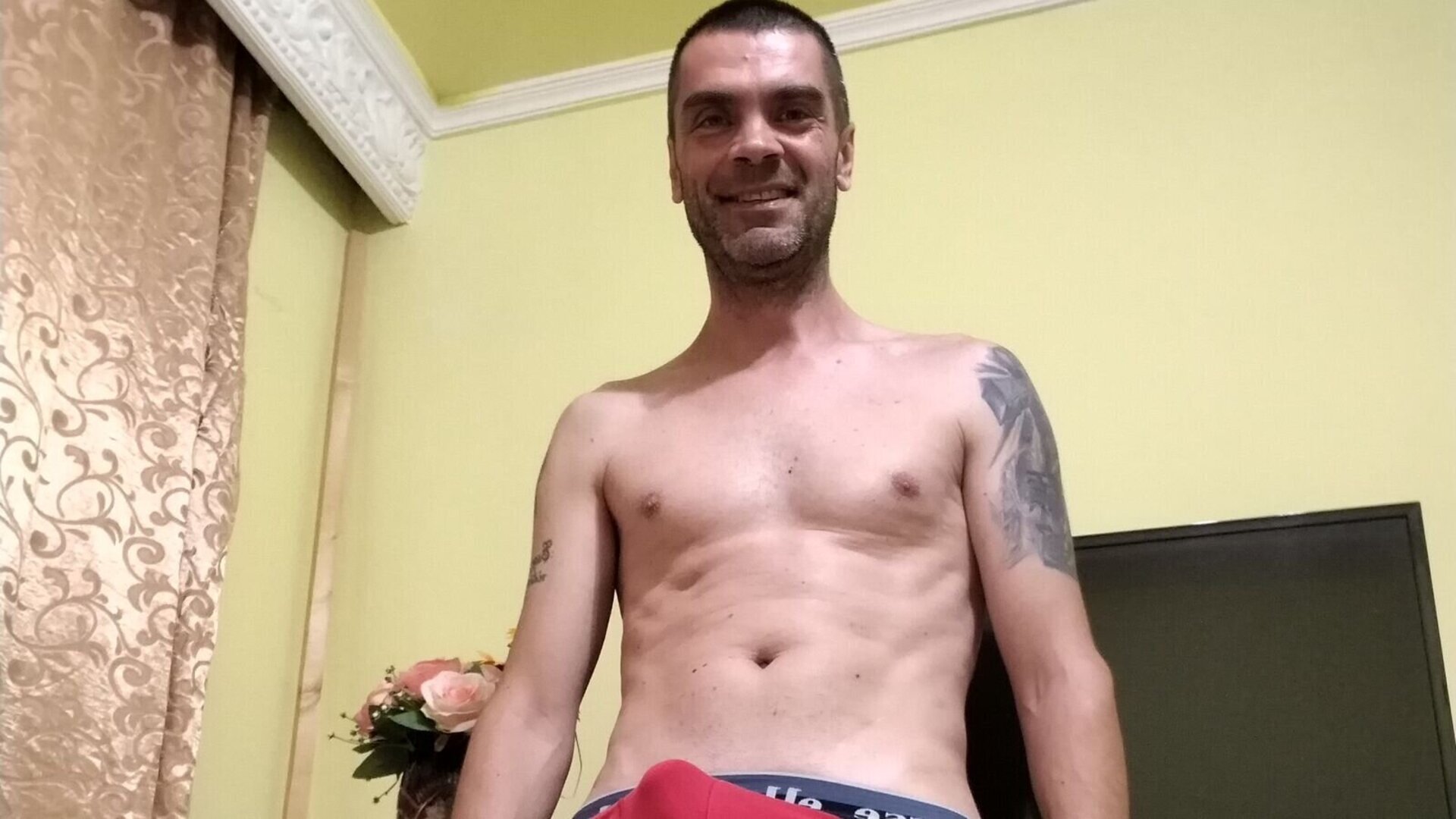 Webcam Nude with PeterJoin